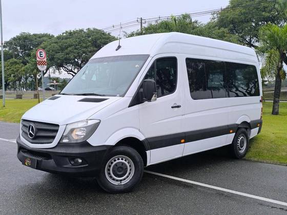 MERCEDES-BENZ SPRINTER 2.2 CDI DIESEL FURGÃO 415 TA LONGO MANUAL MERCEDES-BENZ SPRINTER 2.2 CDI DIESEL FURGÃO 415 TA LONGO MANUAL
